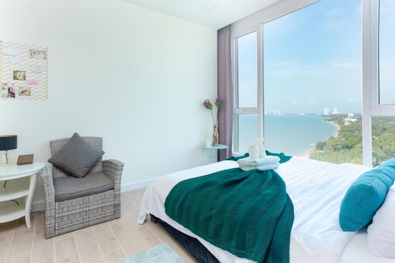 Luxury Beach Front 1 Bedroom / Netflix / Bangsare - Pattaya Бан Саре Екстериор снимка