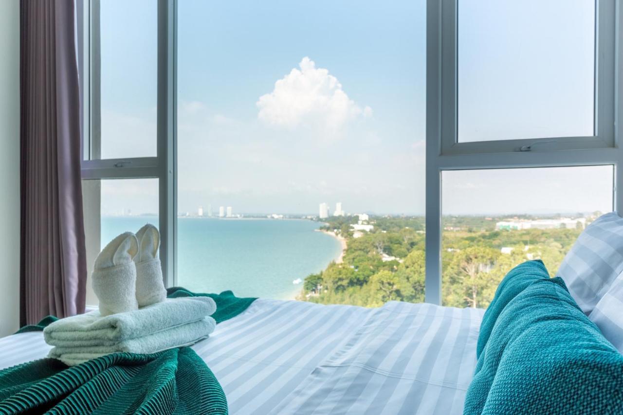 Luxury Beach Front 1 Bedroom / Netflix / Bangsare - Pattaya Бан Саре Екстериор снимка